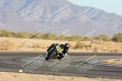 media/Jan-11-2025-CVMA (Sat) [[ddeb3f563a]]/Race 13-Amateur Supersport Open/